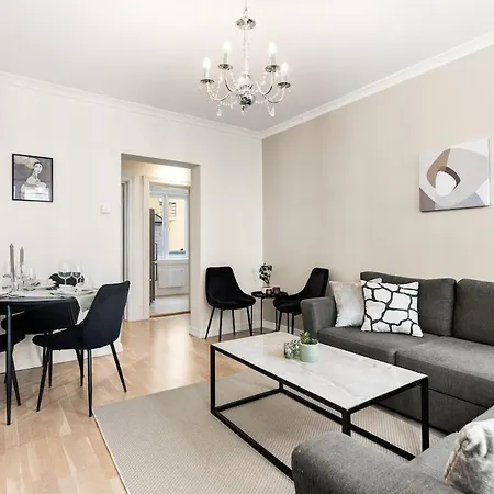 Luxury 4-bedroom In Oslo's Heart - Walk To Major Attractions Apartment Oslo