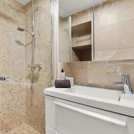 アパート Luxury 4-bedroom In Oslo's Heart - Walk To Major Attractions *